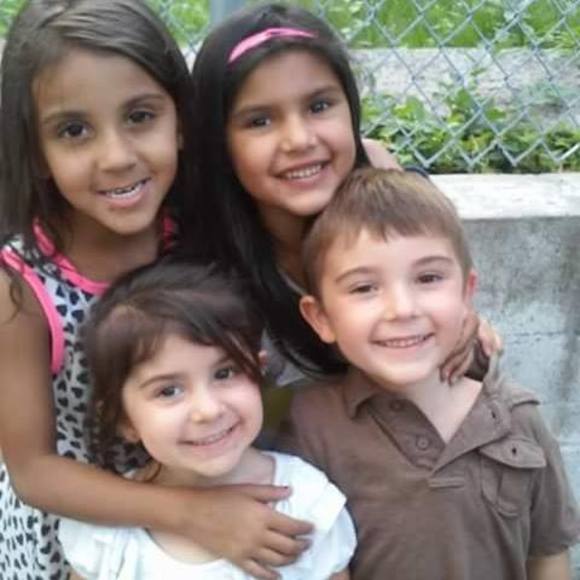 Meet your Posher, Sandra - Picture 1 of 1